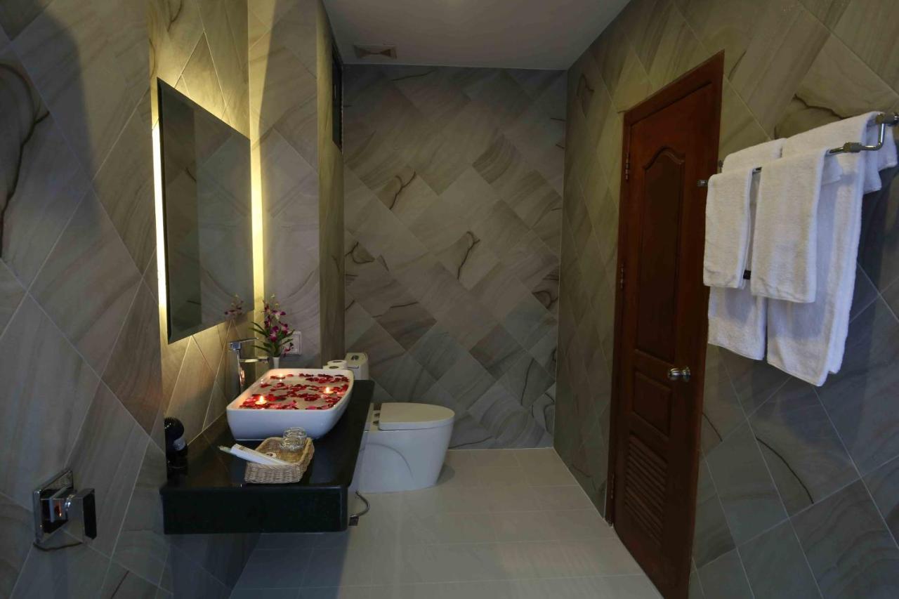 Holy Angkor Deluxe Hotel Σιέμ Ρέαπ Εξωτερικό φωτογραφία