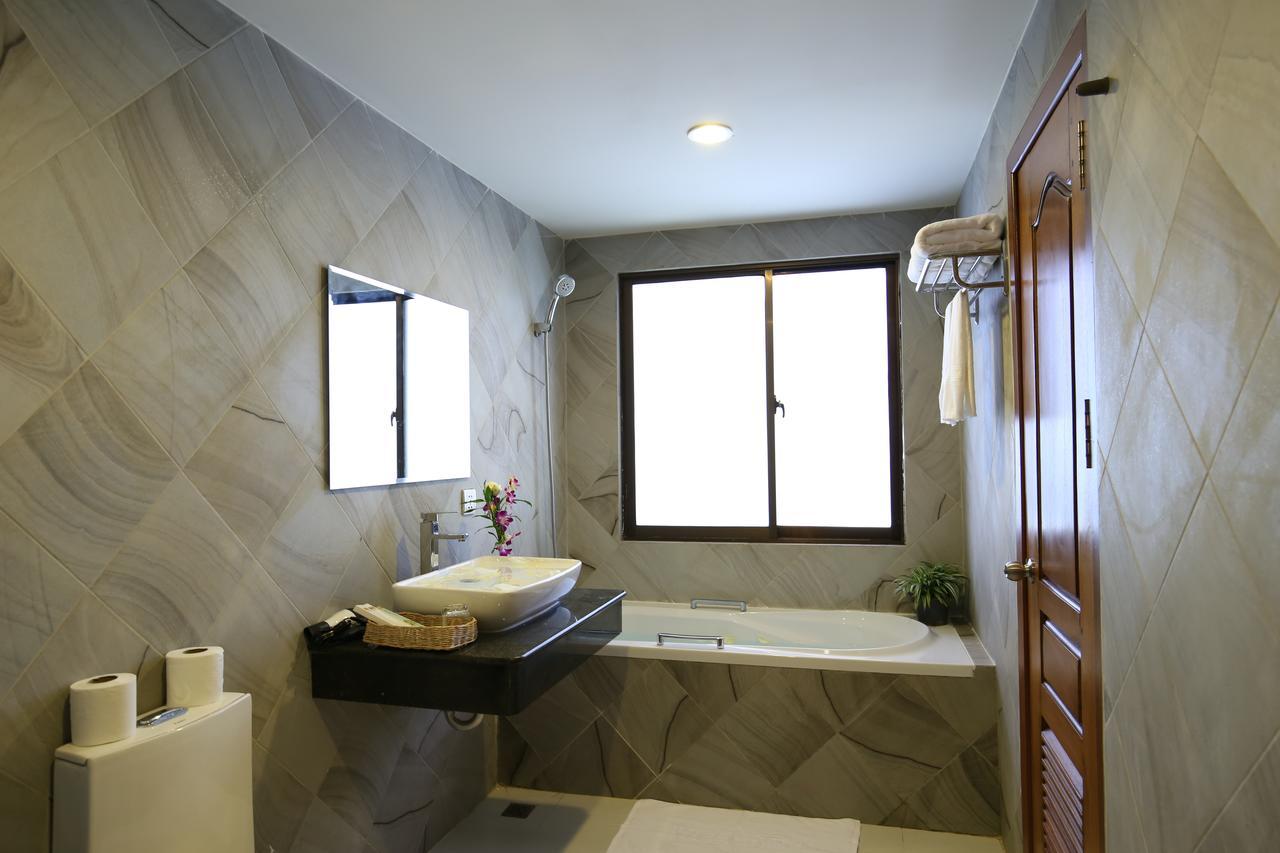 Holy Angkor Deluxe Hotel Σιέμ Ρέαπ Εξωτερικό φωτογραφία